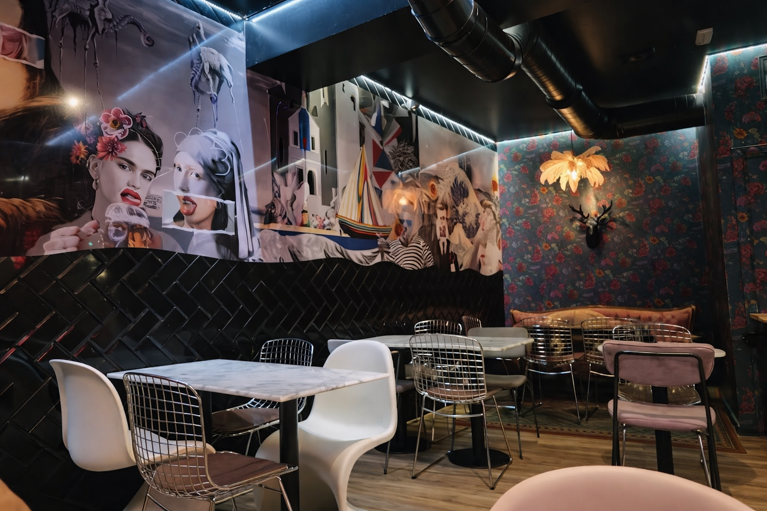 Loca Obsesión Madrid | Bar Artístico y Atrevido